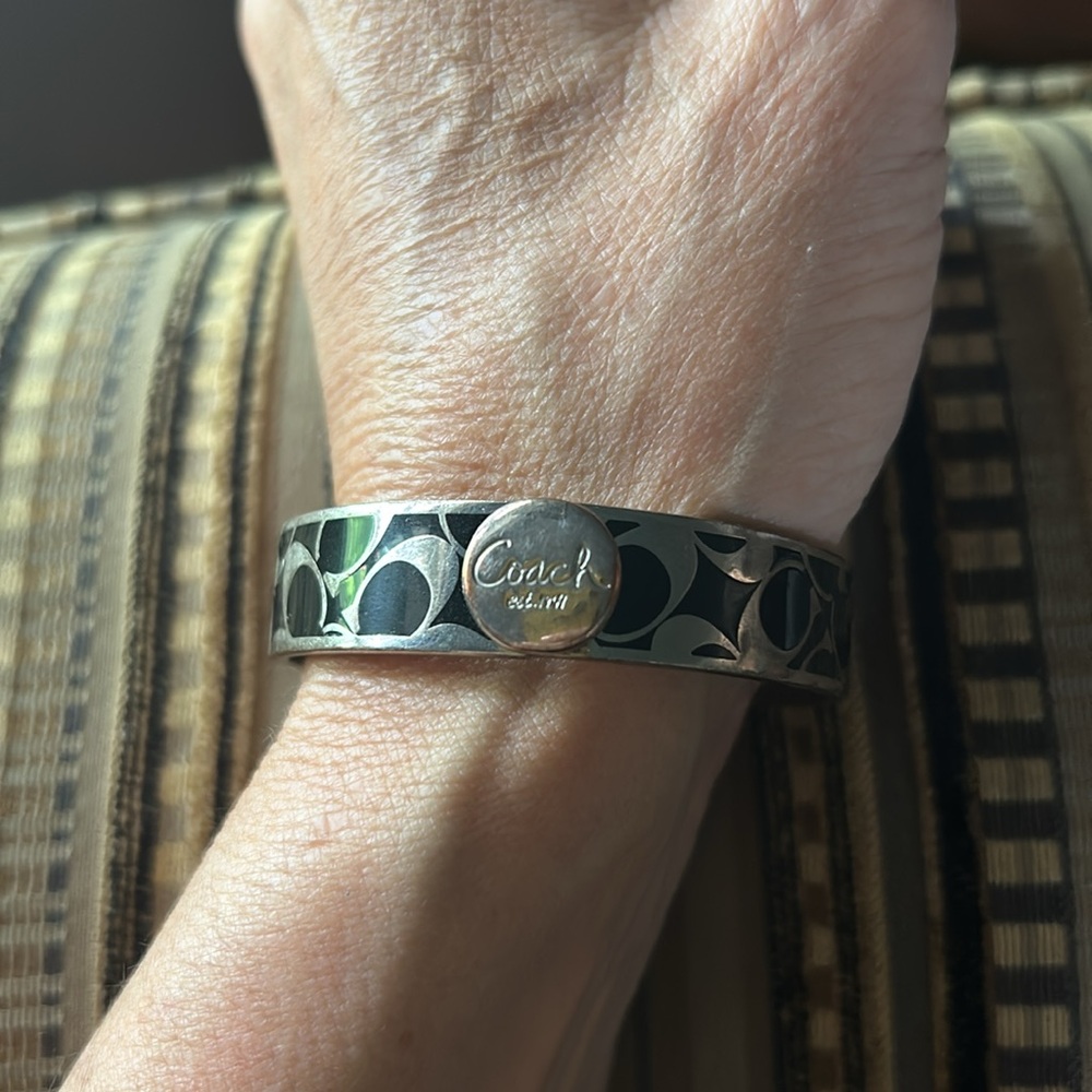 Coach bangle - Picture 2 of 2